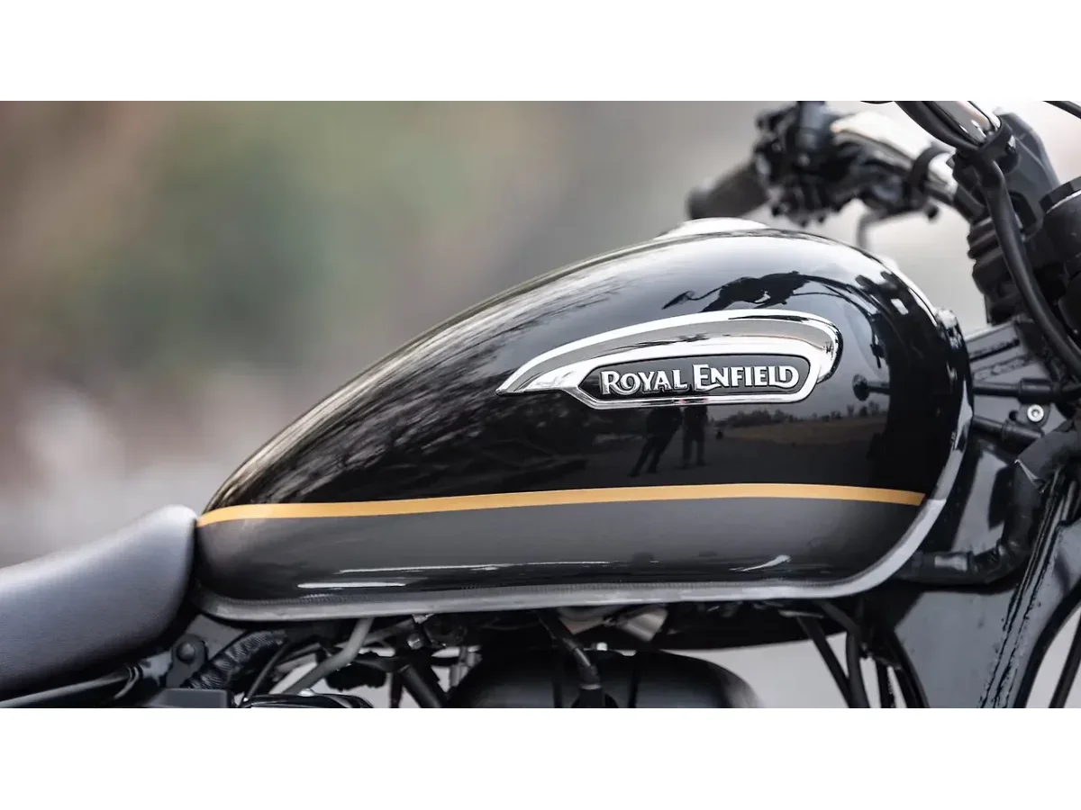 Royal Enfield Meteor 350 engine right side