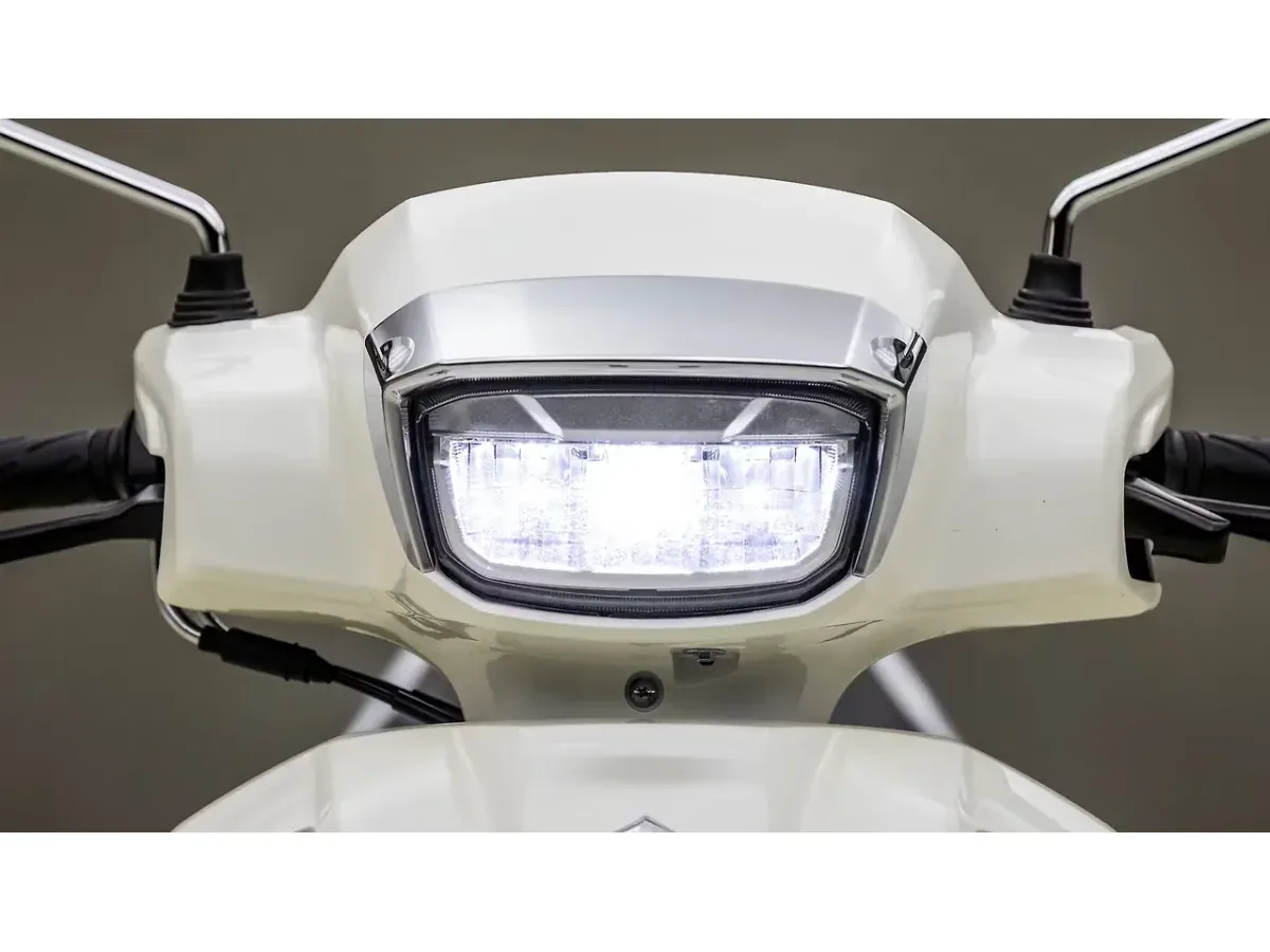 Suzuki Access 125 LED DRL