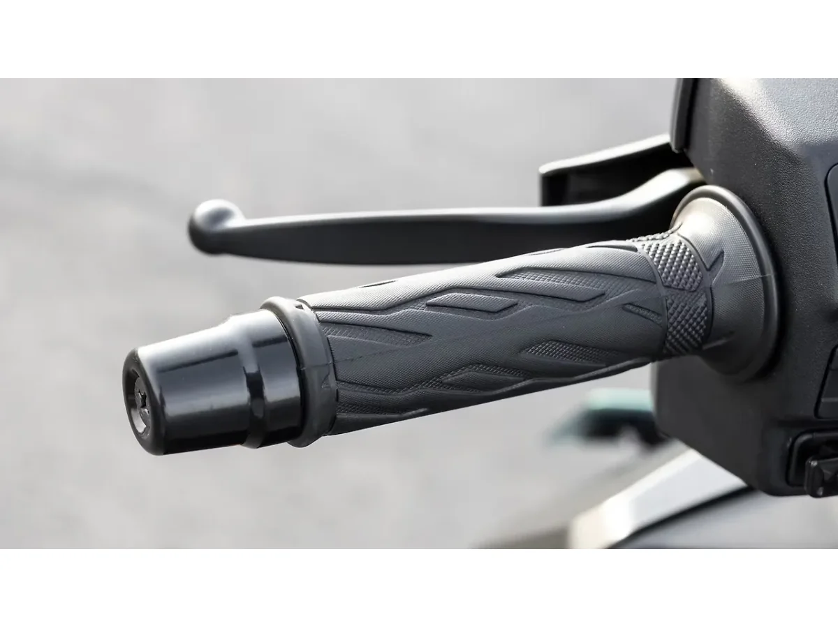 Suzuki e-Access handlebar bar end weight