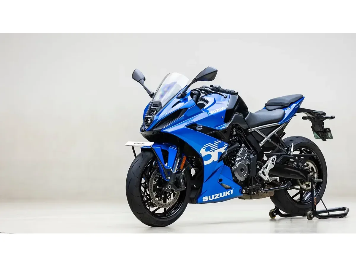Suzuki GSX-8R
