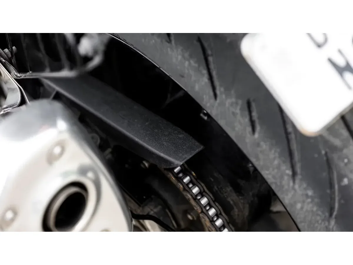 Suzuki Hayabusa chain cover