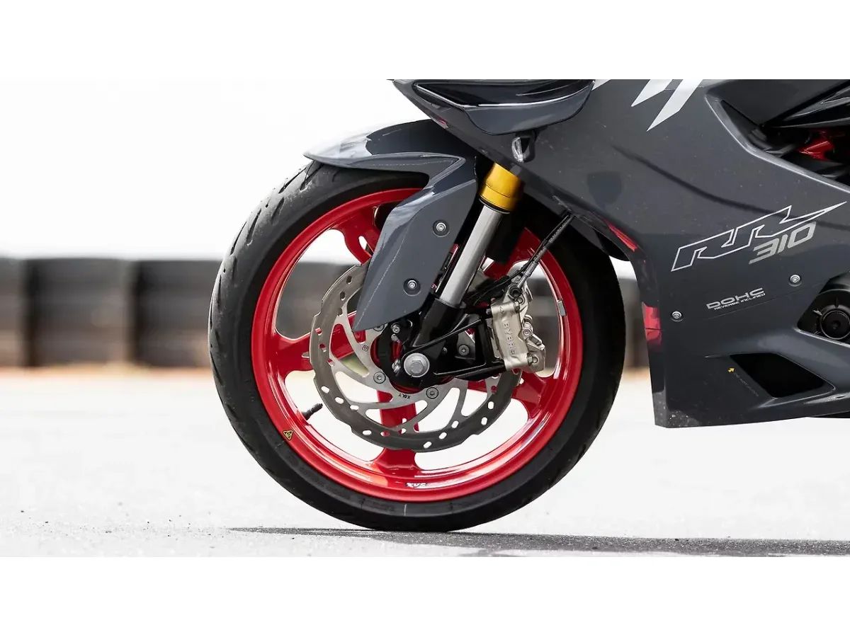 TVS Apache RR 310 front mudguard and wheel
