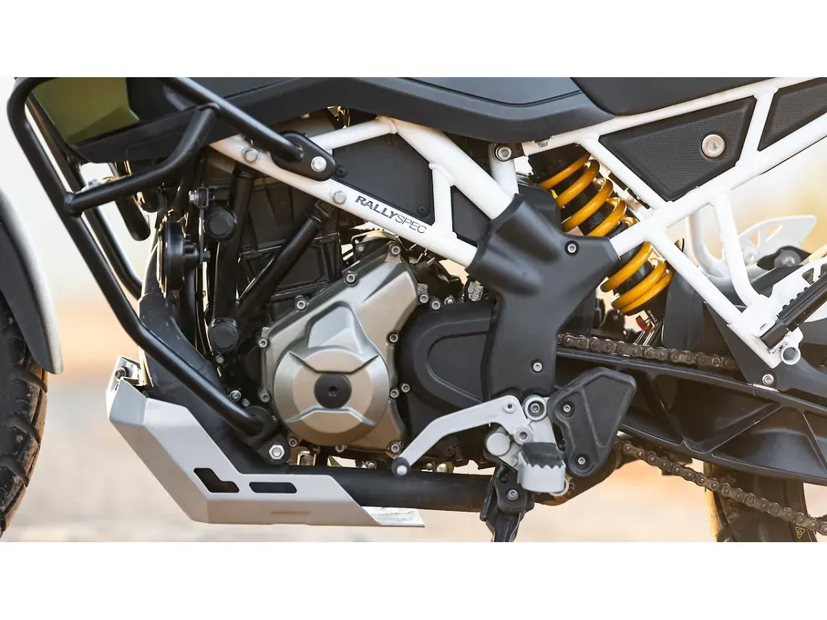 TVS Apache RTX 300 engine left side