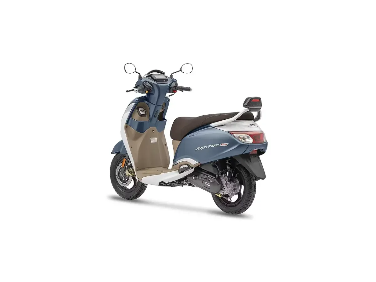 TVS Jupiter 125 left rear three-quarter view