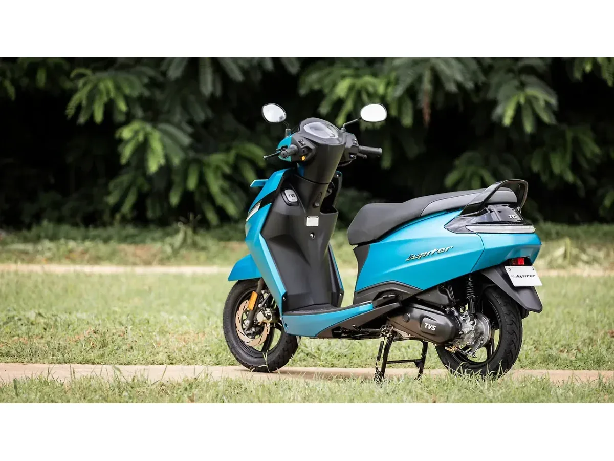 TVS Jupiter 110 2024 left rear three-quarter view