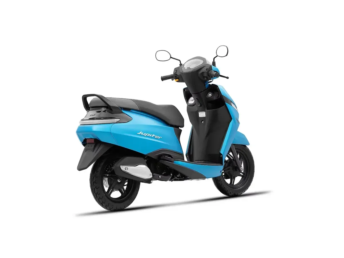 TVS Jupiter right rear three-quarter view