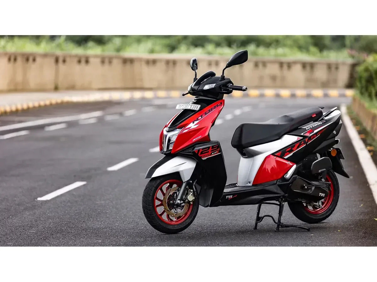 TVS Ntorq 125 left front three-quarter view