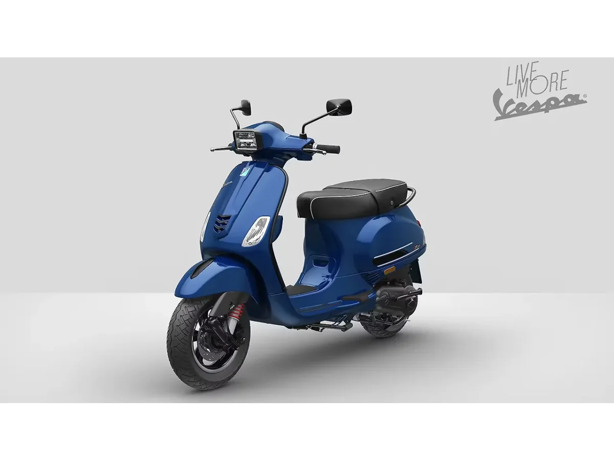 Vespa SXL 125 in Midnight Blue shown in side profile