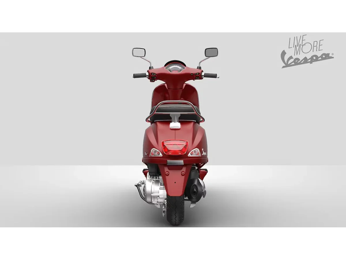 Rear view of the Vespa SXL 125 scooter