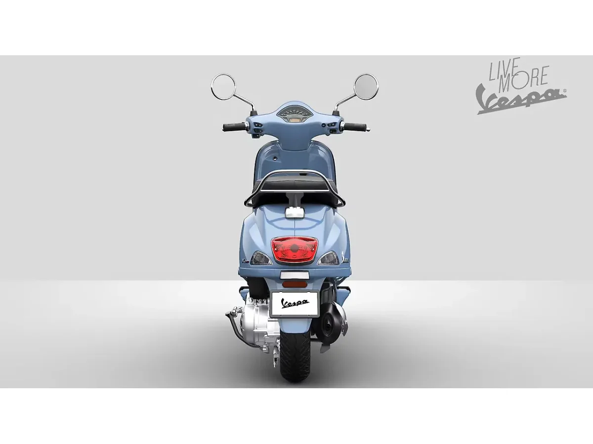 Rear view of the Vespa VXL 125 scooter