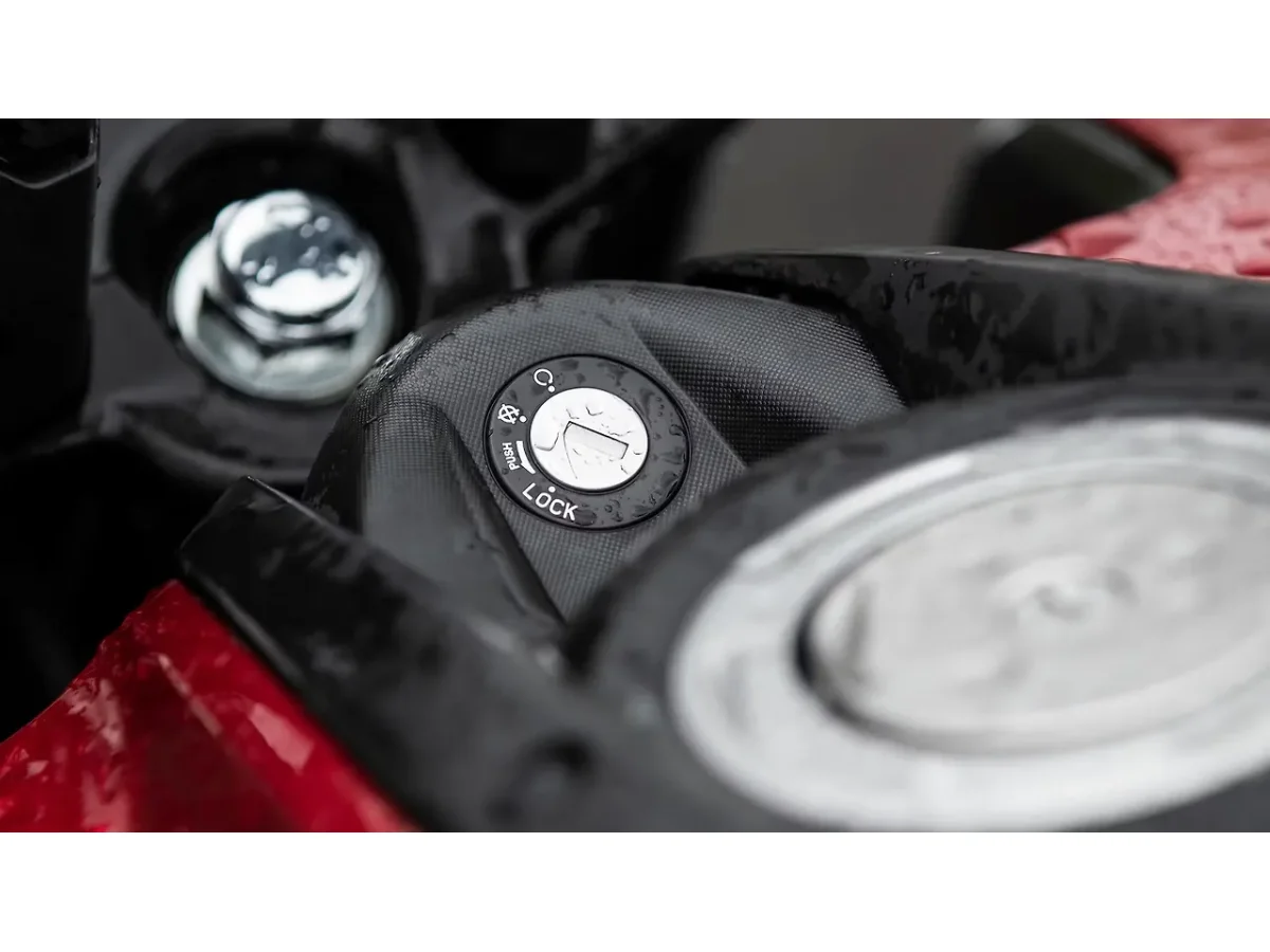 Yamaha FZS-FI V4 ignition switch