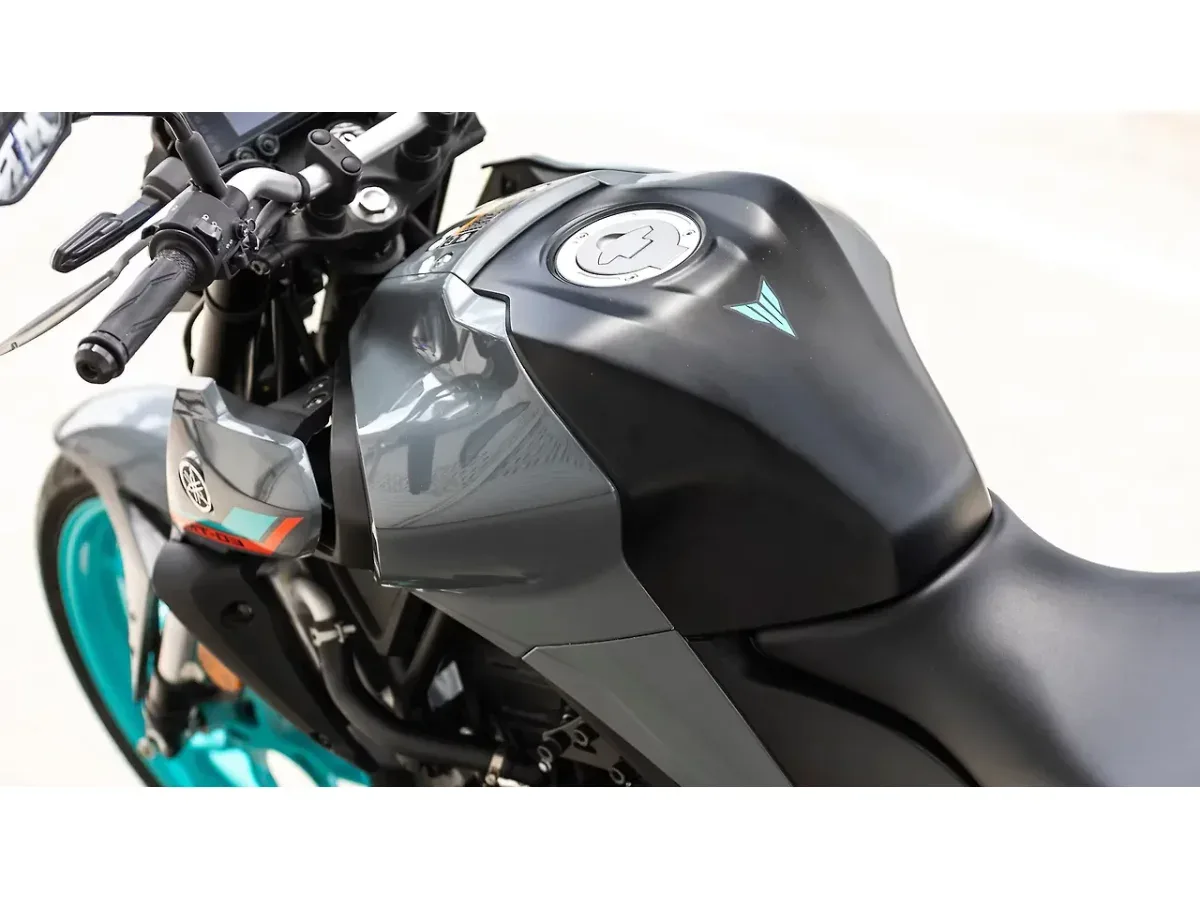 Yamaha MT-03 fuel tank and closed fuel lid