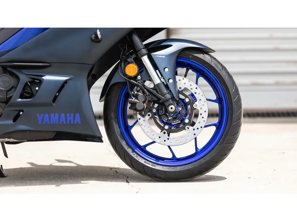 Yamaha R3 front alloy wheel