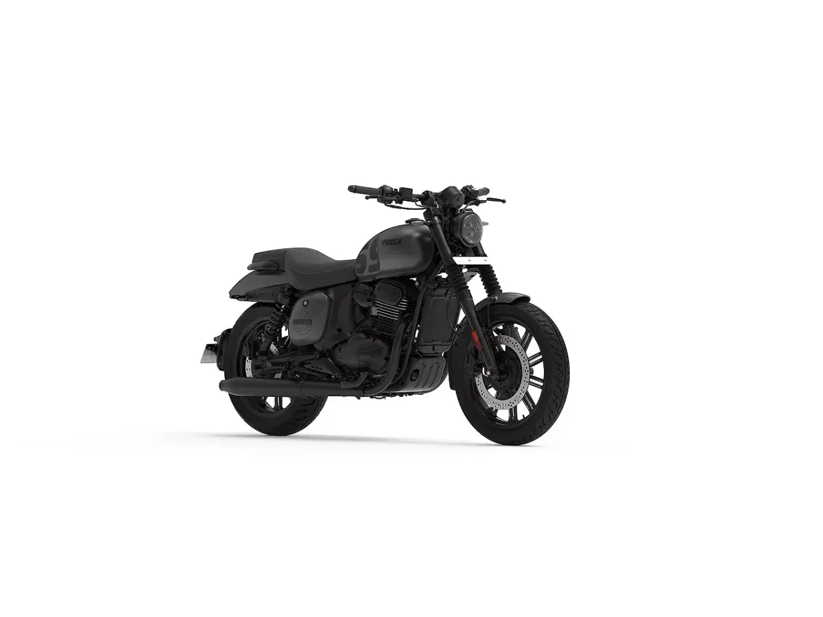 Yezdi Roadster 2025 right front three-quarter view