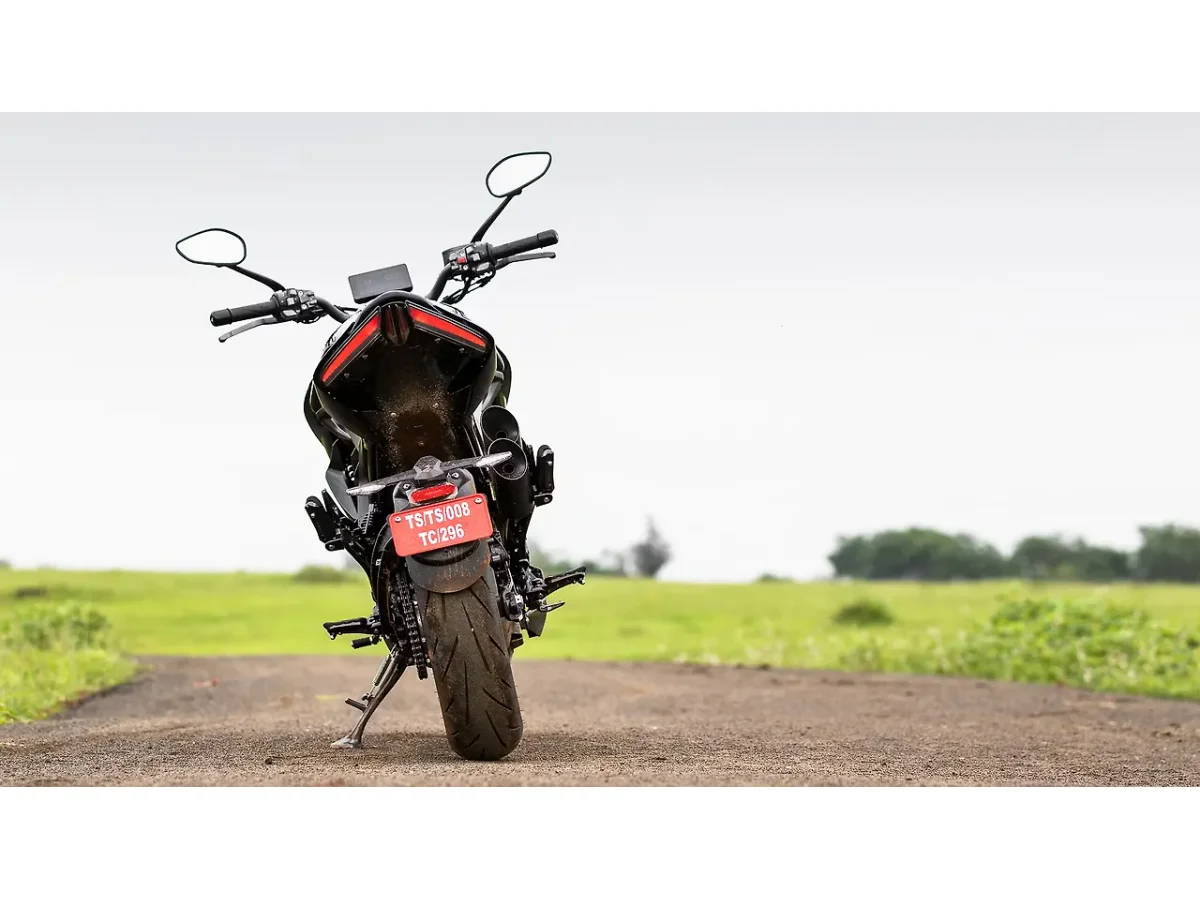 Zontes 350R rear view